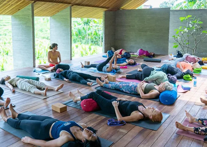 ベッド・アンド・ブレックファスト Ubuntu Bali Eco Yoga Retreat - 3*