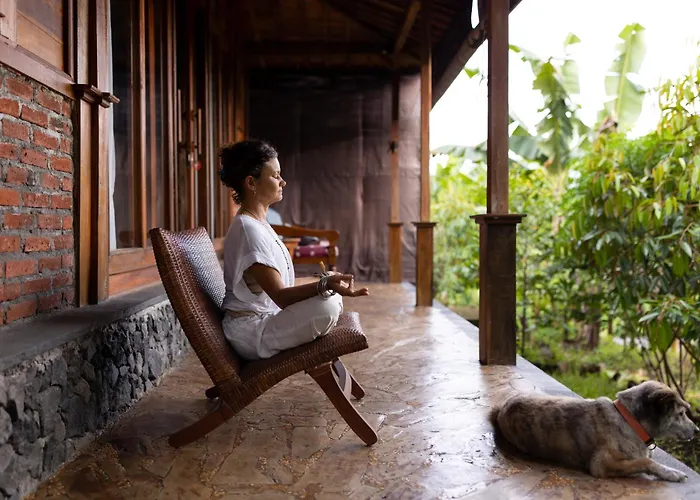 Ubuntu Bali Eco Yoga Retreat - ベッド・アンド・ブレックファスト 3*