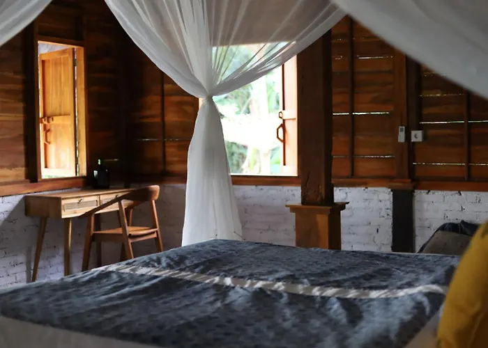 ベッド・アンド・ブレックファスト Ubuntu Bali Eco Yoga Retreat -
