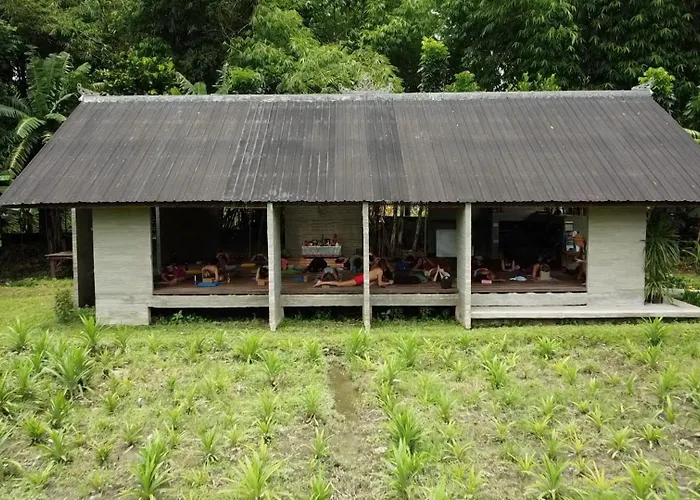 ベッド・アンド・ブレックファスト Ubuntu Bali Eco Yoga Retreat -